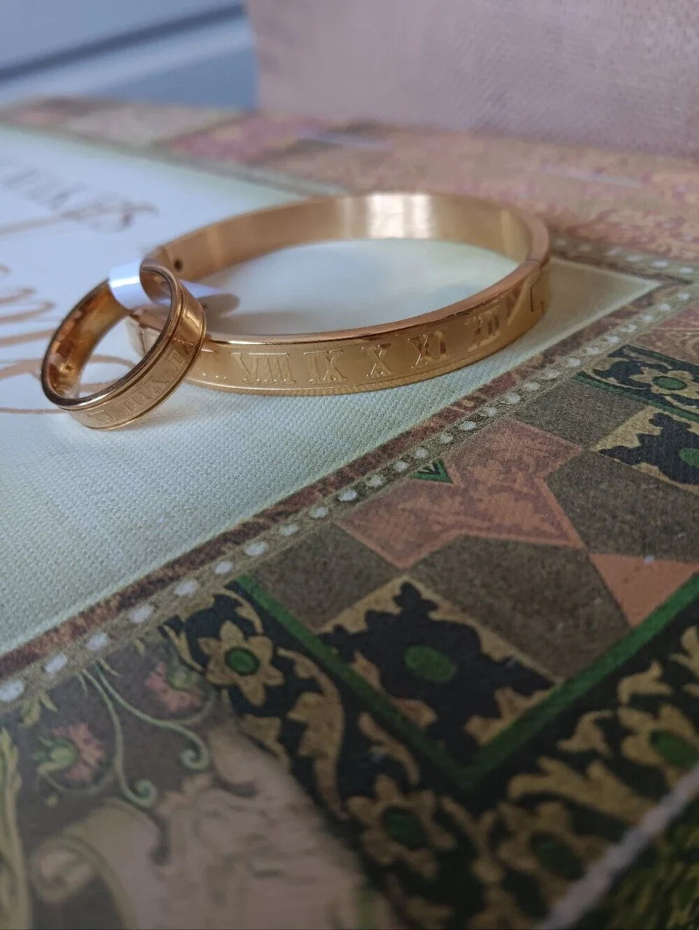 18K Gold plated bracelet Roman numeral bracelet  ring set 2 Pieces Size 9 N 8